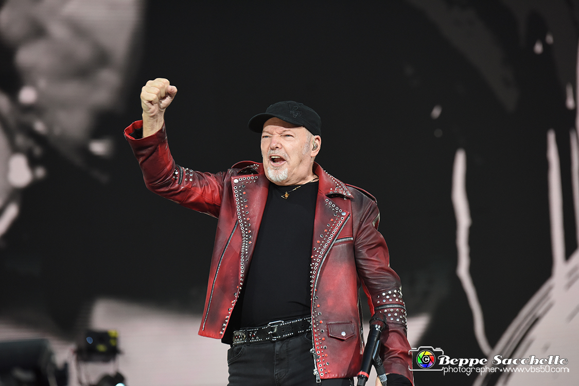 VBS_2090 - Concerto Vasco Rossi - Vasco Live Tour 2022.jpg